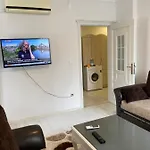 Kuzey 아파트호텔 트라존